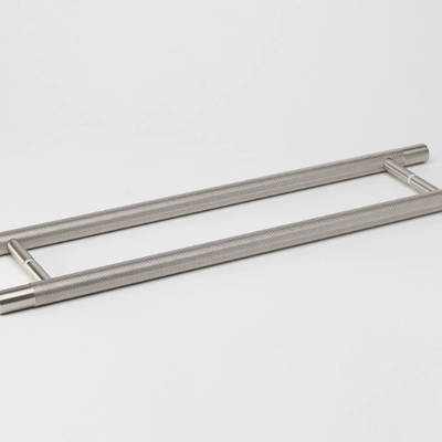 brass-door-handle-lo-co-interiors-641738-rel96406409.jpg